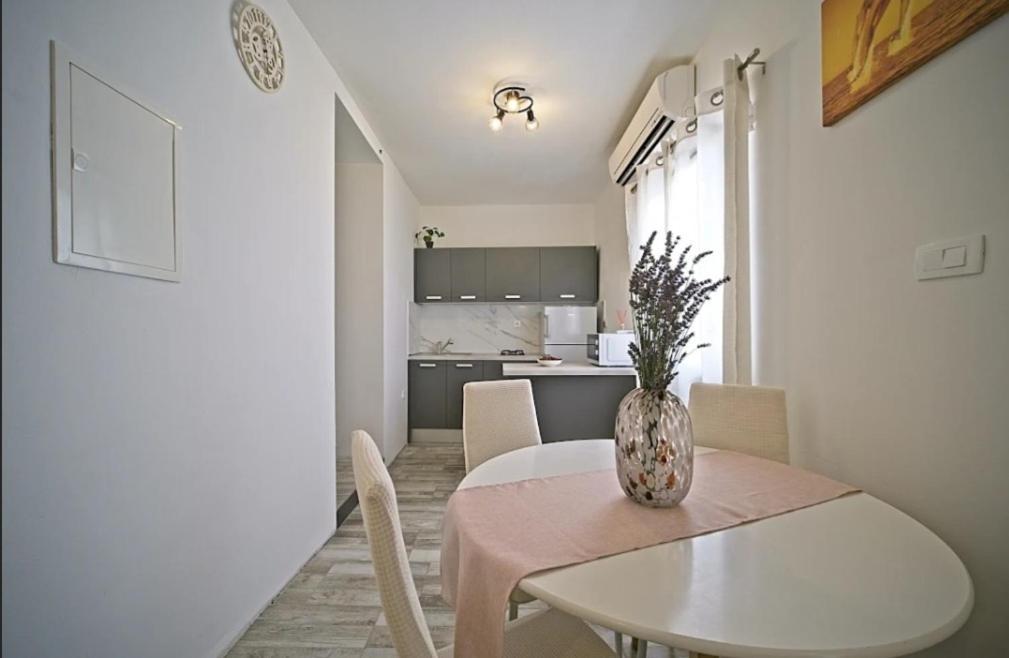 Apartment Vita بوستيرا المظهر الخارجي الصورة